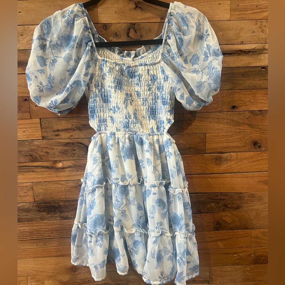 Art Class White and Blue Floral Mini Dress
